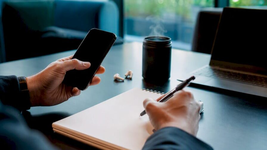 Actieve betrokkenheid bij het werven en selecteren van salesmedewerkers.