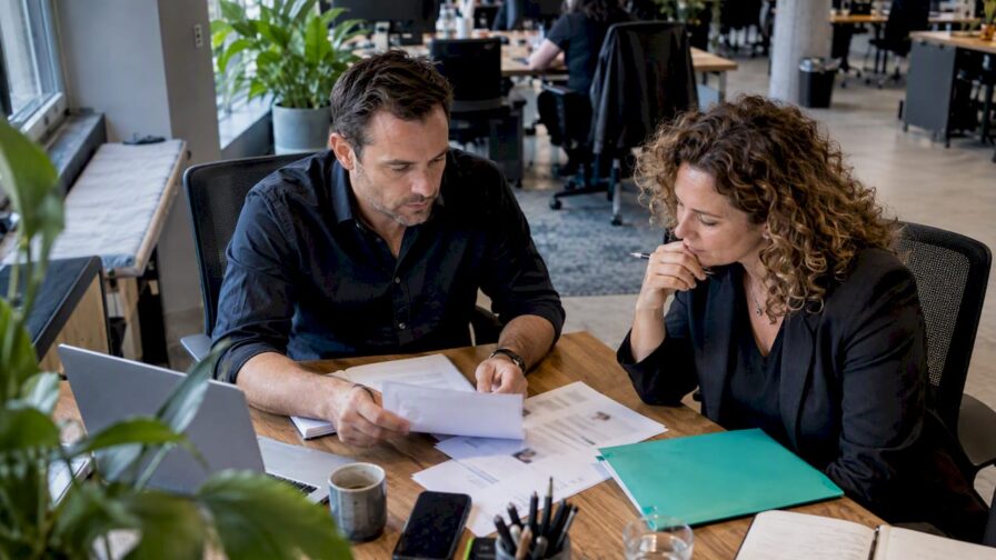 Manager en recruiter vergelijken hun selectiecriteria