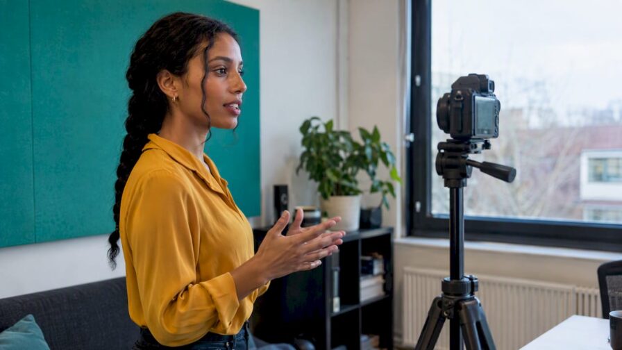 Contentmaker maakt verticale video
